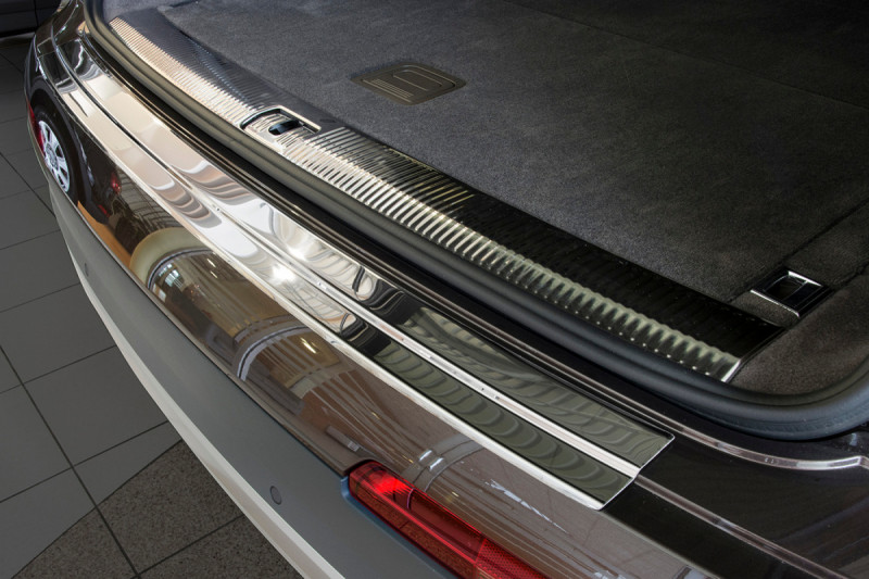 Ochranná lišta hrany kufru Audi Q7 2015-