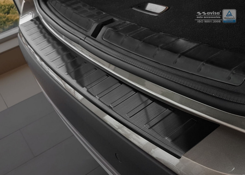 Ochranná lišta hrany kufru BMW X1 2012-2015 (E84